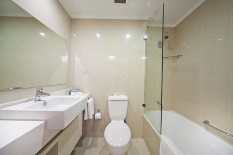 Mercure Canberra - Maitland Accommodation 33