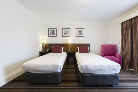 Mercure Canberra - Maitland Accommodation 9