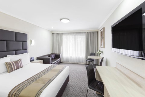 Garden City Hotel, Best Western Signature Collection - Maitland Accommodation 0