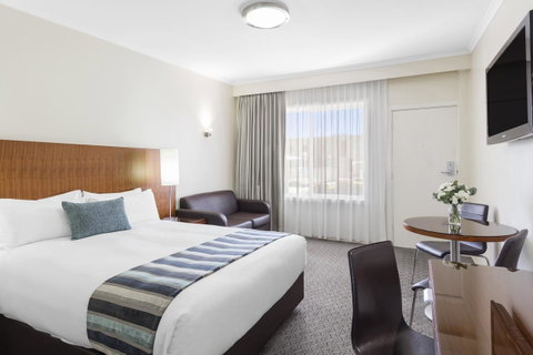 Garden City Hotel, Best Western Signature Collection - Maitland Accommodation 1