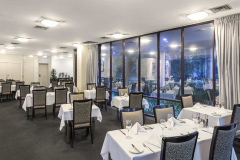 Garden City Hotel, Best Western Signature Collection - Maitland Accommodation 7