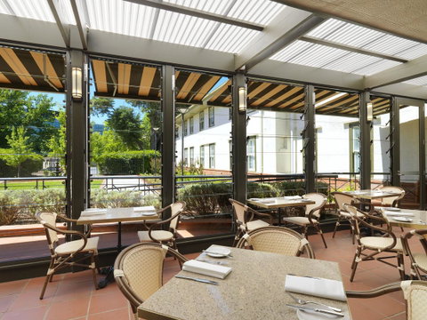 Hotel Kurrajong Canberra - Maitland Accommodation 24