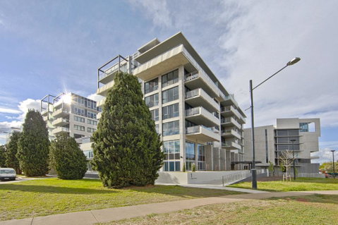Realm Park 39 Barton ACT - Maitland Accommodation 8