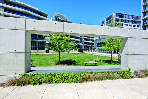 Realm Park 39 Barton ACT - Maitland Accommodation 25