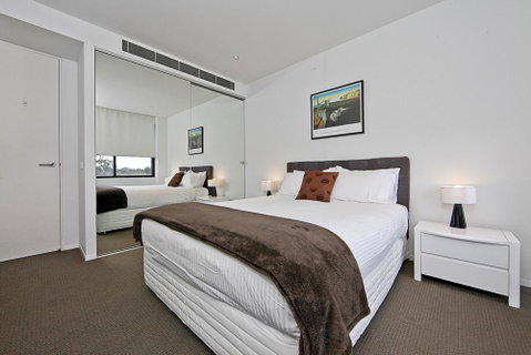 Realm Park 39 Barton ACT - Maitland Accommodation 7