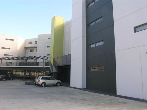 Kesh At Hudson Square - Maitland Accommodation 3
