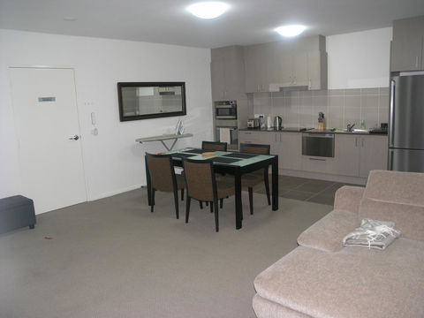 Kesh At Hudson Square - Maitland Accommodation 35