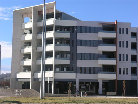 Kesh At Hudson Square - Maitland Accommodation 6