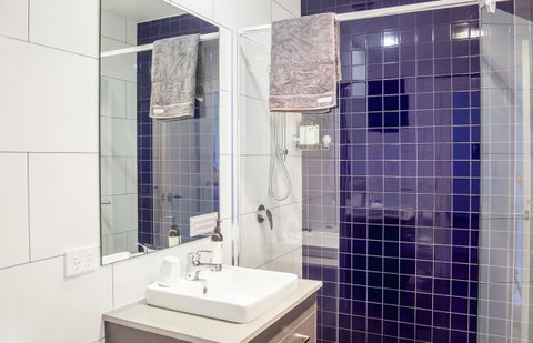 One Of A Kind Apartments - Maitland Accommodation 20