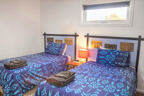 One Of A Kind Apartments - Maitland Accommodation 19