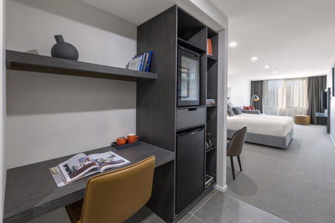 Deco Hotel Canberra - Maitland Accommodation 7