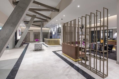 Deco Hotel Canberra - Maitland Accommodation 4