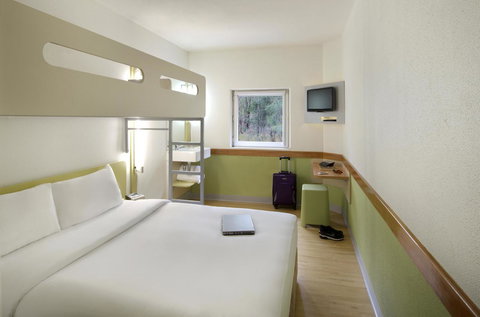 Ibis Budget Canberra - Maitland Accommodation 4