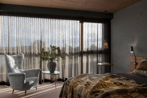 Ovolo Nishi - Maitland Accommodation 6