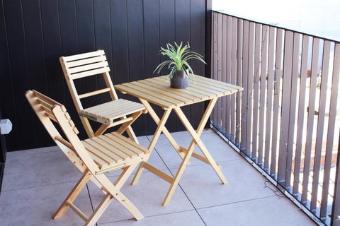 Stylish, Modern, Cute As A Button - Braddon CBD - Maitland Accommodation 13