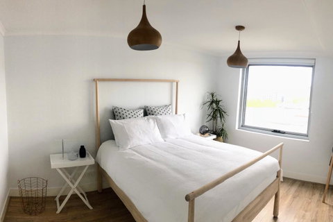 Staying Places - The Avenue - Maitland Accommodation 10