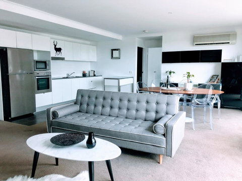 Staying Places - The Avenue - Maitland Accommodation 18