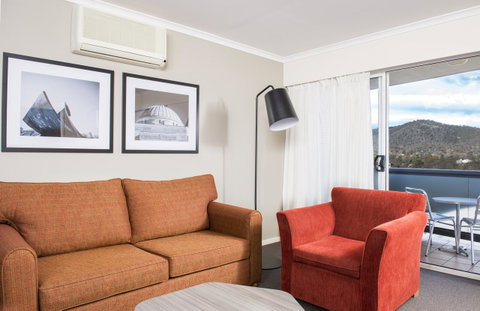 Mantra On Northbourne - Maitland Accommodation 3