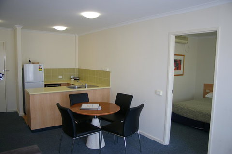 Ramada Encore Belconnen - Maitland Accommodation 15