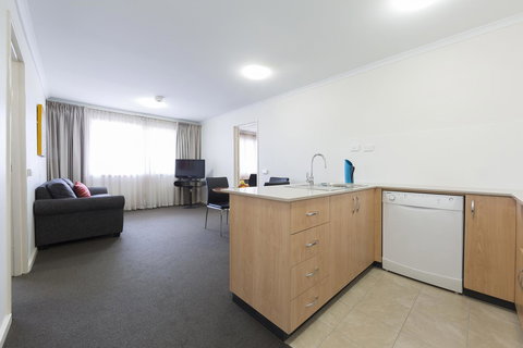 Ramada Encore Belconnen - Maitland Accommodation 6