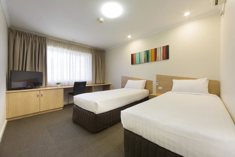 Ramada Encore Belconnen - Maitland Accommodation 5