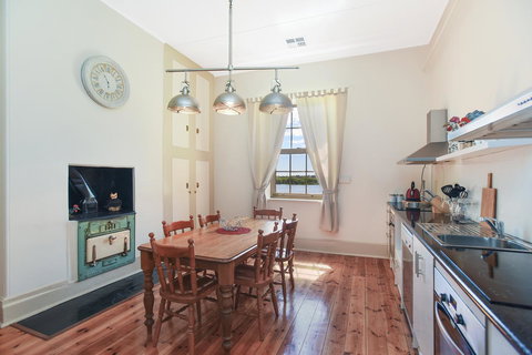 Wellington Courthouse - Maitland Accommodation 23