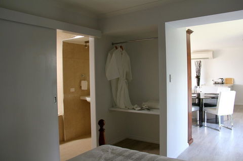 Lure Bed And Breakfast - Maitland Accommodation 5