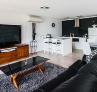 Lure Bed and Breakfast - Maitland Accommodation
