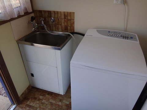 Windana Cottages - Maitland Accommodation 11