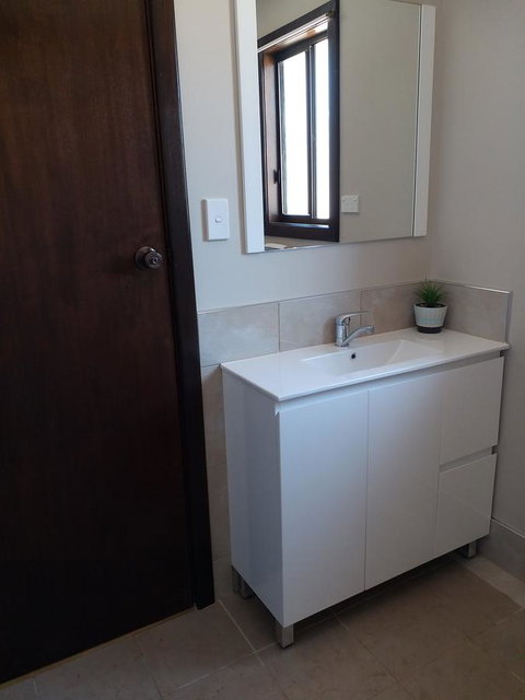 Windana Cottages - Maitland Accommodation 9