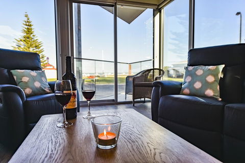 Bonnies Of Beachport - Maitland Accommodation 33