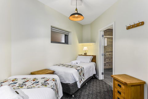 Bonnies Of Beachport - Maitland Accommodation 6