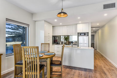 Bonnies Of Beachport - Maitland Accommodation 15