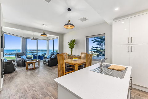Bonnies Of Beachport - Maitland Accommodation 40