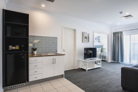 Marina Hotel - Maitland Accommodation 12