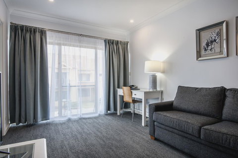 Marina Hotel - Maitland Accommodation 3