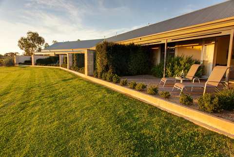 The Louise - Maitland Accommodation 7