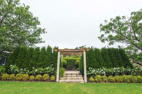 S T U D I O 22 Peaceful Retreat With Garden Views - Maitland Accommodation 10