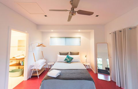 S T U D I O 22 Peaceful Retreat With Garden Views - Maitland Accommodation 3