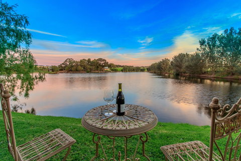 Stonewell Cottages And Vineyards - Maitland Accommodation 1