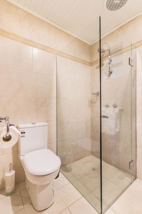 Stonewell Cottages And Vineyards - Maitland Accommodation 24