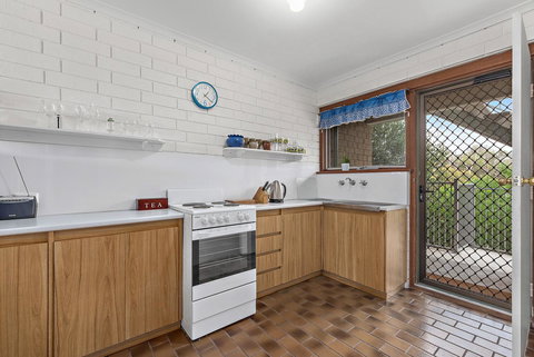 Sun & Surf Aldinga Beach Apartment - Maitland Accommodation 6