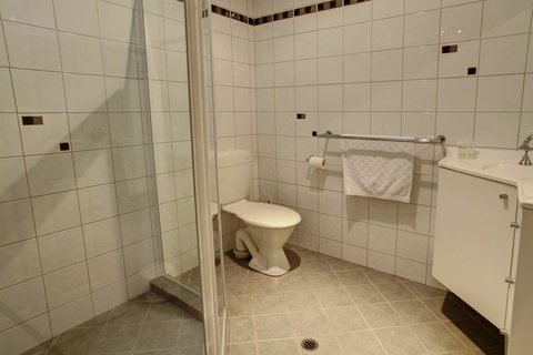 Tasman Beachside Apartment - Maitland Accommodation 7