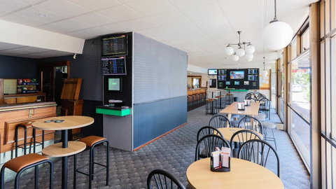 Bay Motel Hotel - Maitland Accommodation 15