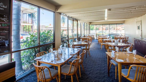 Bay Motel Hotel - Maitland Accommodation 10