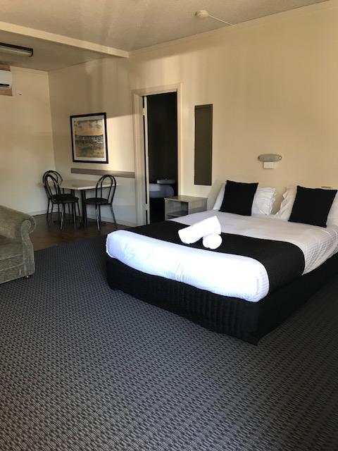 Bay Motel Hotel - Maitland Accommodation 7