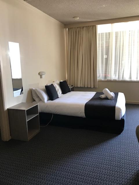 Bay Motel Hotel - Maitland Accommodation 5