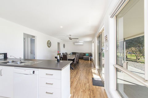 32 West B&B - Maitland Accommodation 18