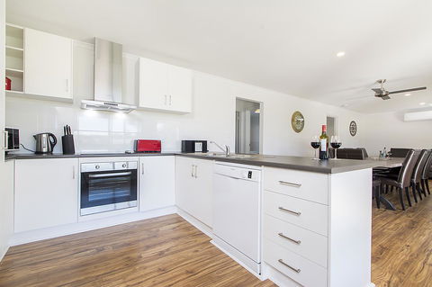 32 West B&B - Maitland Accommodation 17