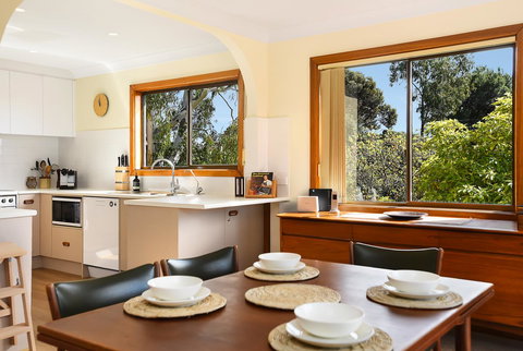 Port Of Call - Port Willunga - C21 SouthCoast Holidays - Maitland Accommodation 11